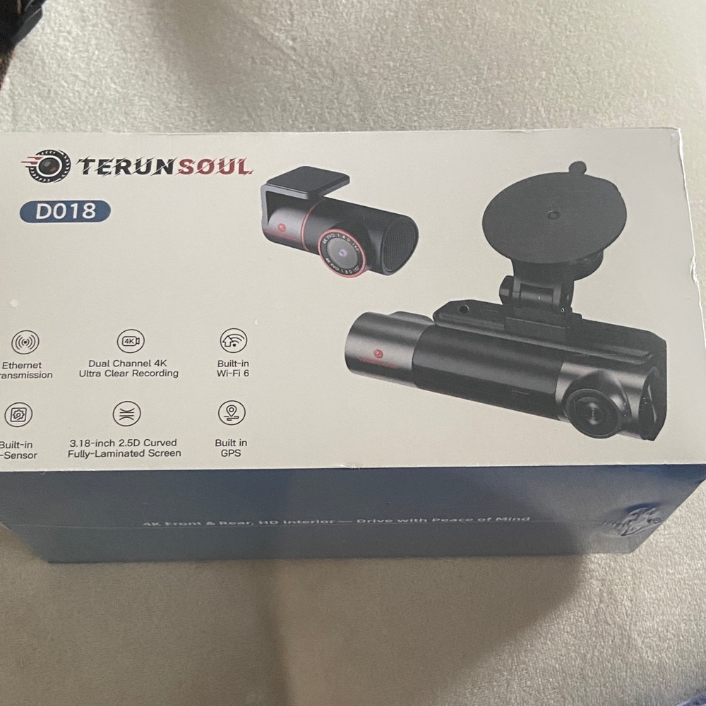 D018 Black Dash Camera with GPS